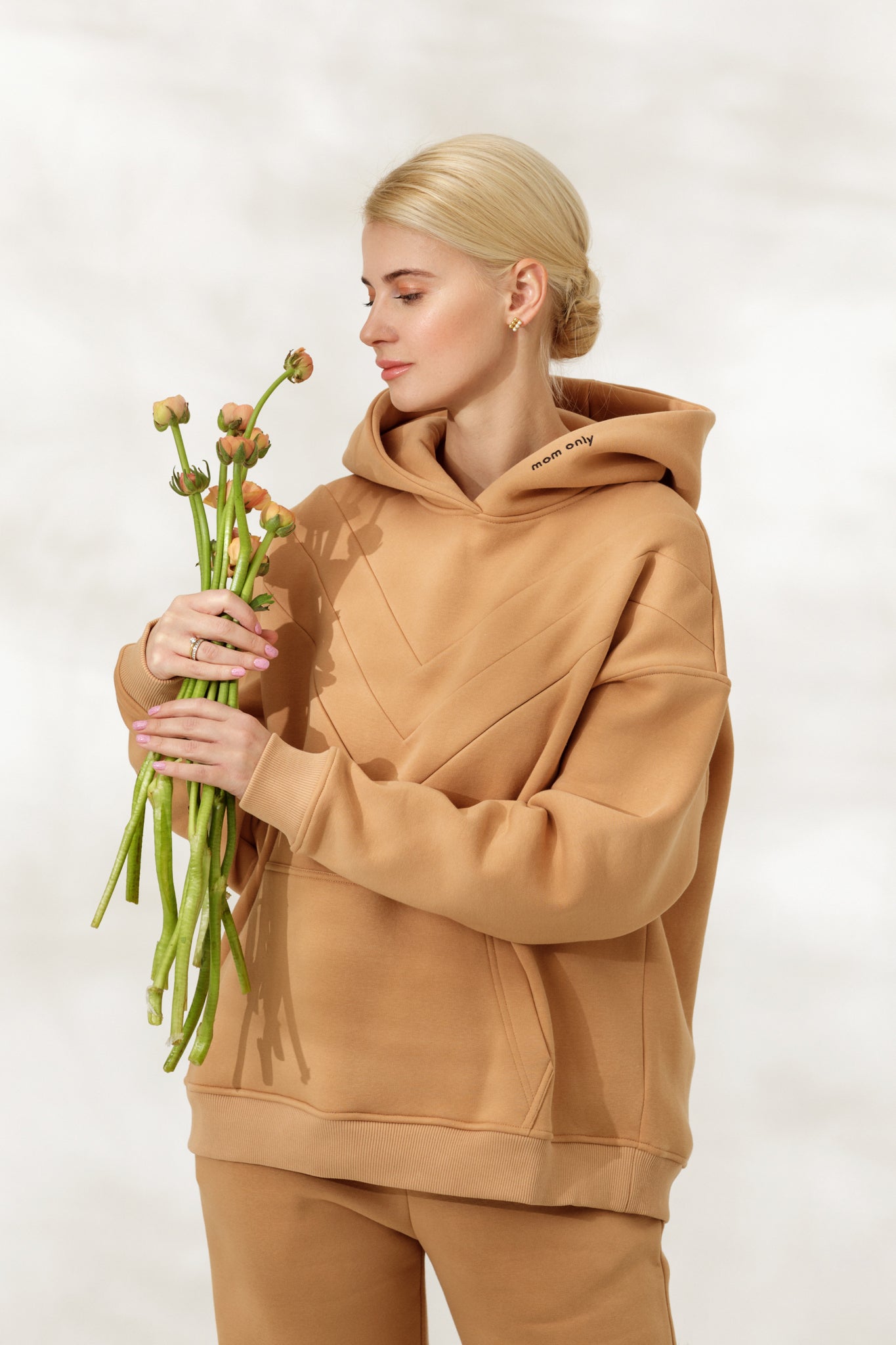 Oversized Hoodie /Strick Anzug store Caramel aus NYC