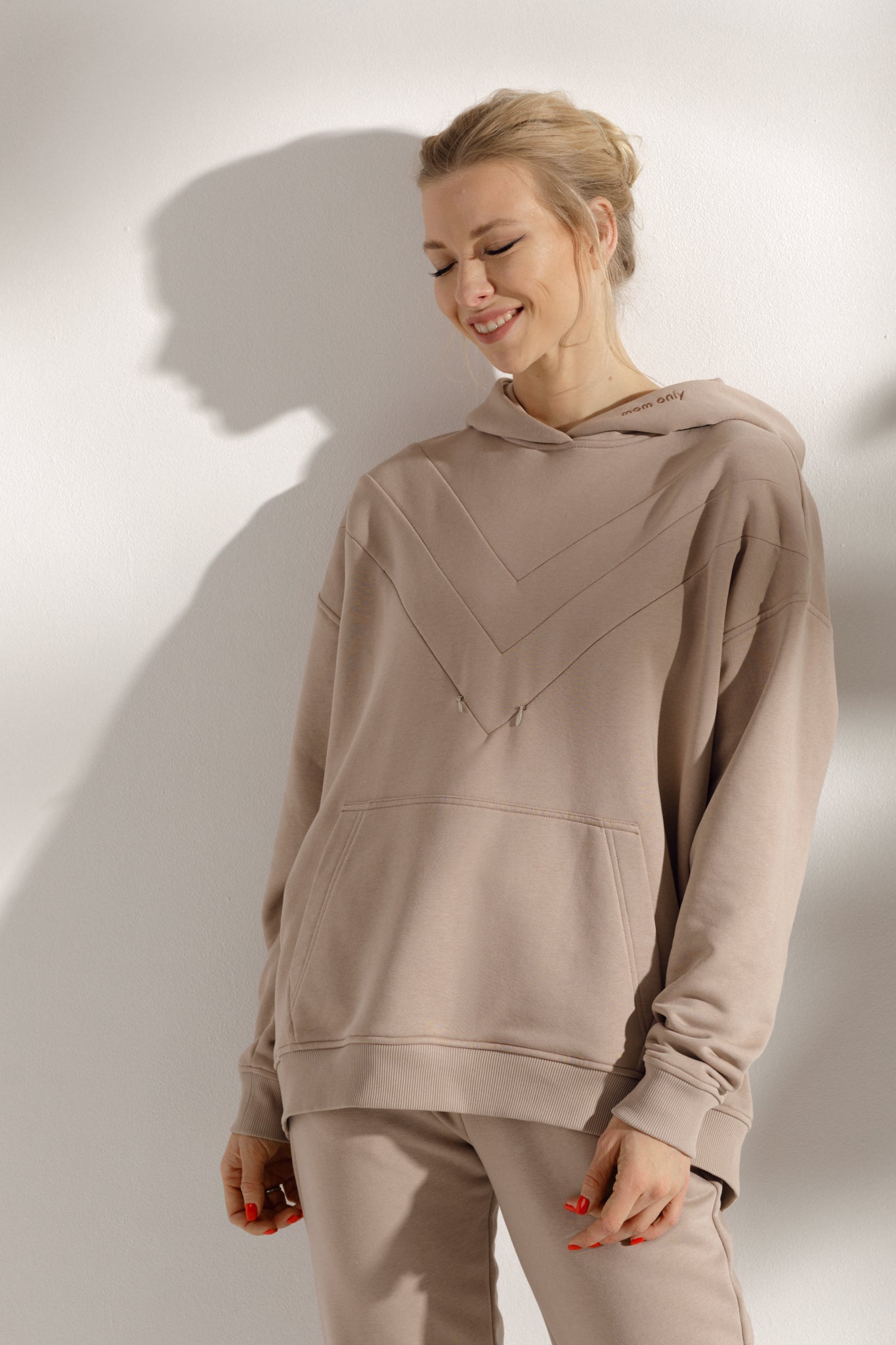 Oversized discount hoodie nude